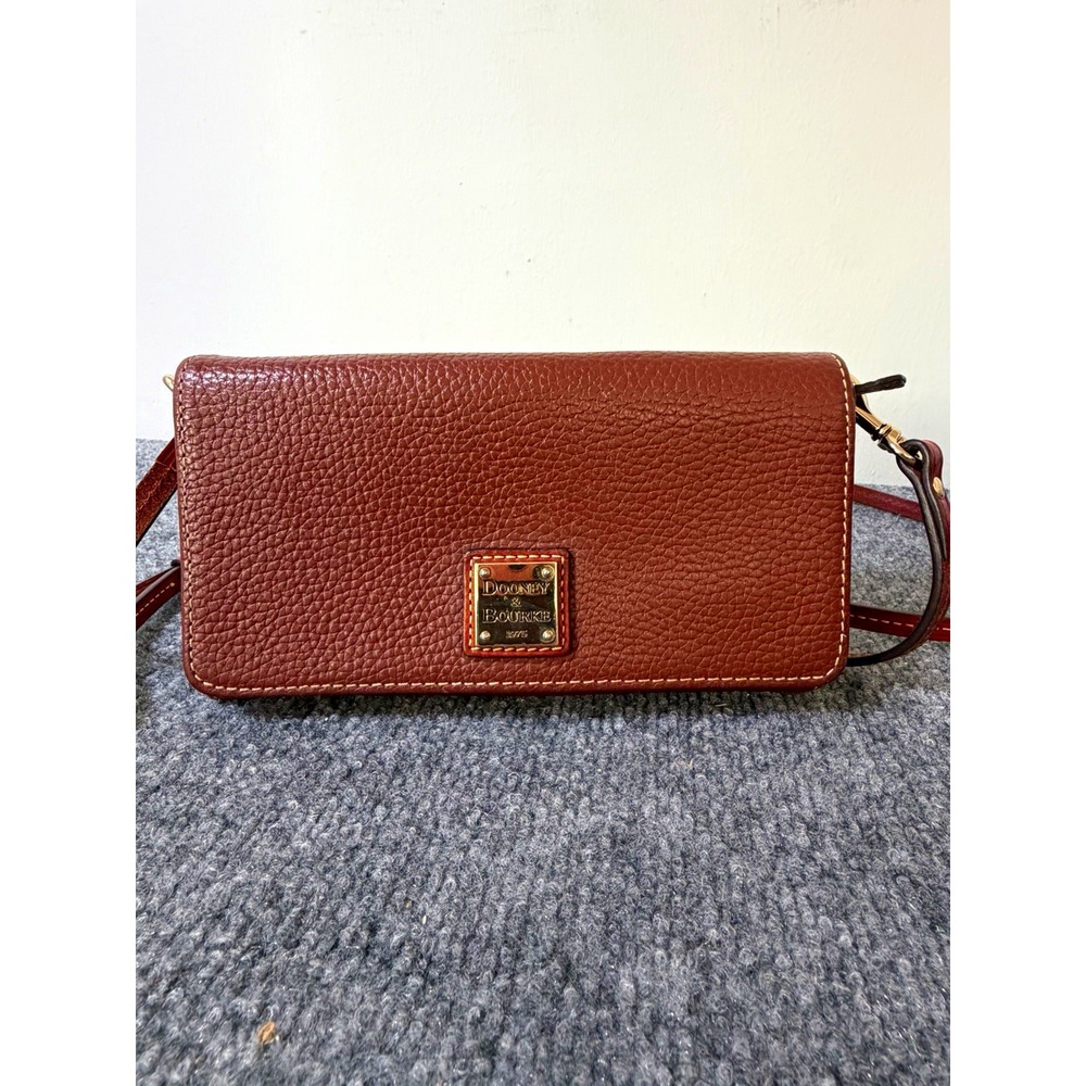 Dooney & Bourke Brown Crossbody Wallet Bag Zip Closure Detachable Strap Gold